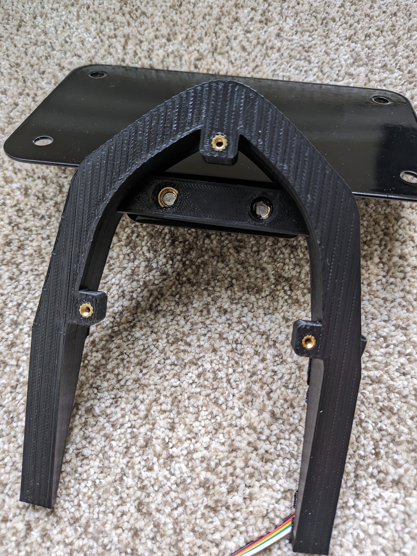 plate mount for entire back of plate coverage.