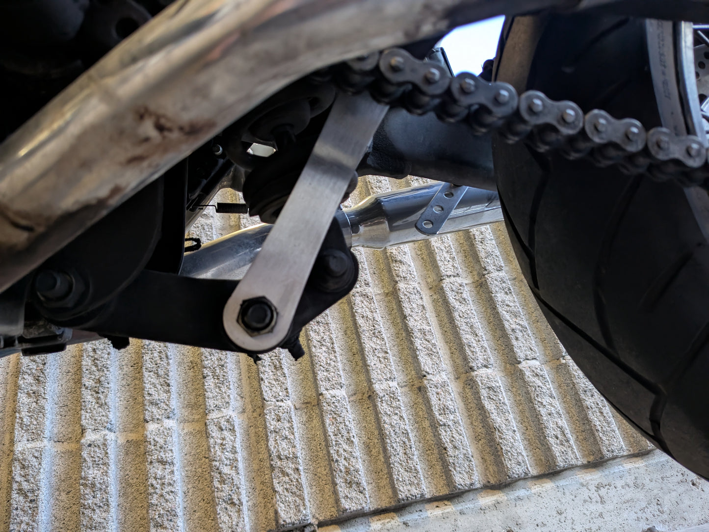 Delboy's garage style suspension links for 3 inch lift on 1999 triumph legend TT