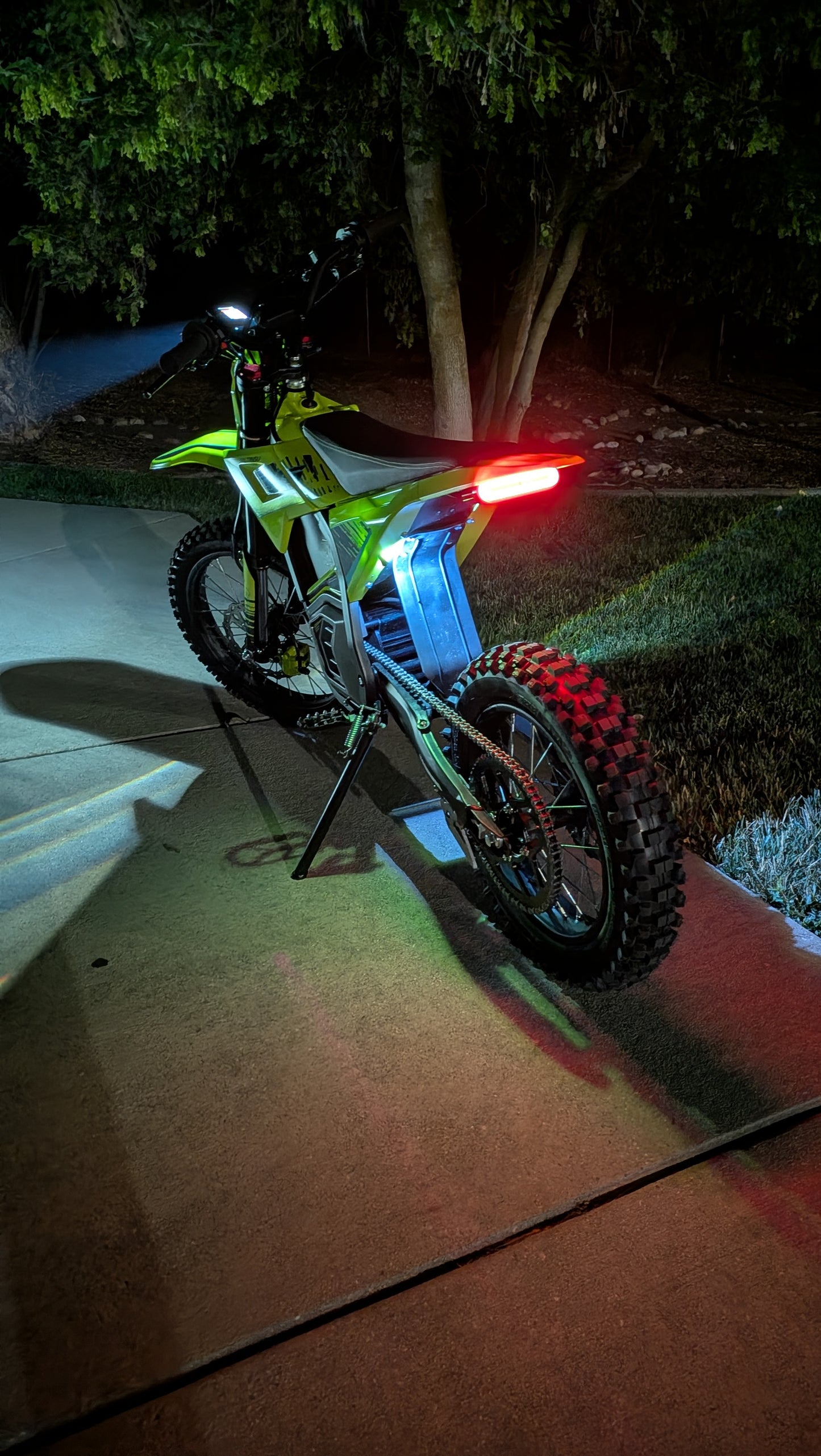 Valtinsu EM5 brake light